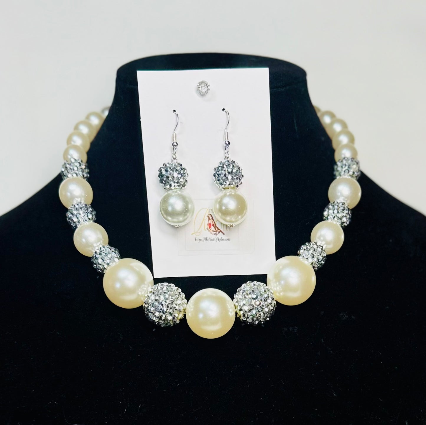 “Poppy” Necklace & Earrings Set