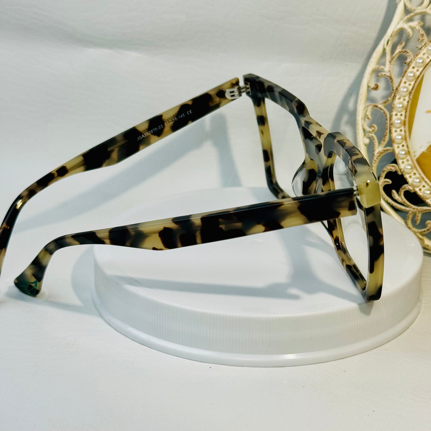 “Snapper” Fashion Eyewear