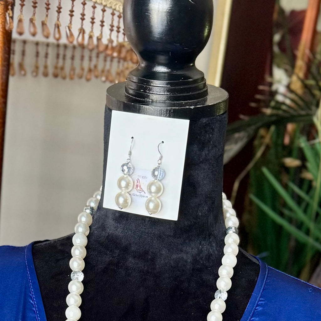 “Crystal Petunia” Long Necklace & Earrings Set