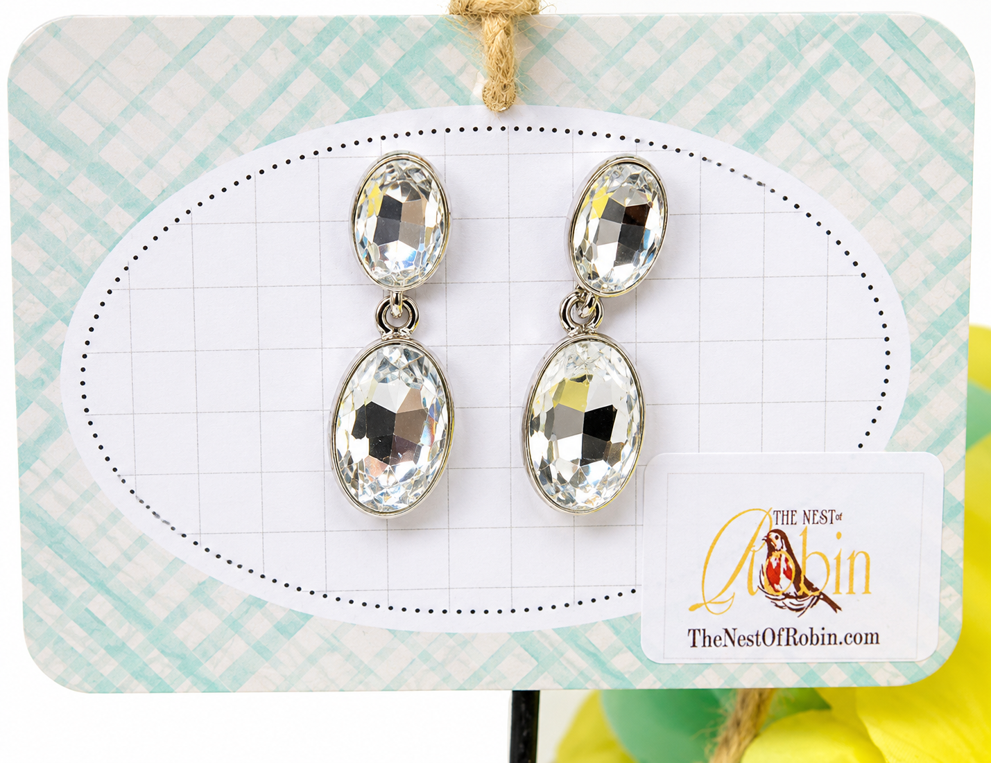 Thriving – Floral Brooch & Earring Set