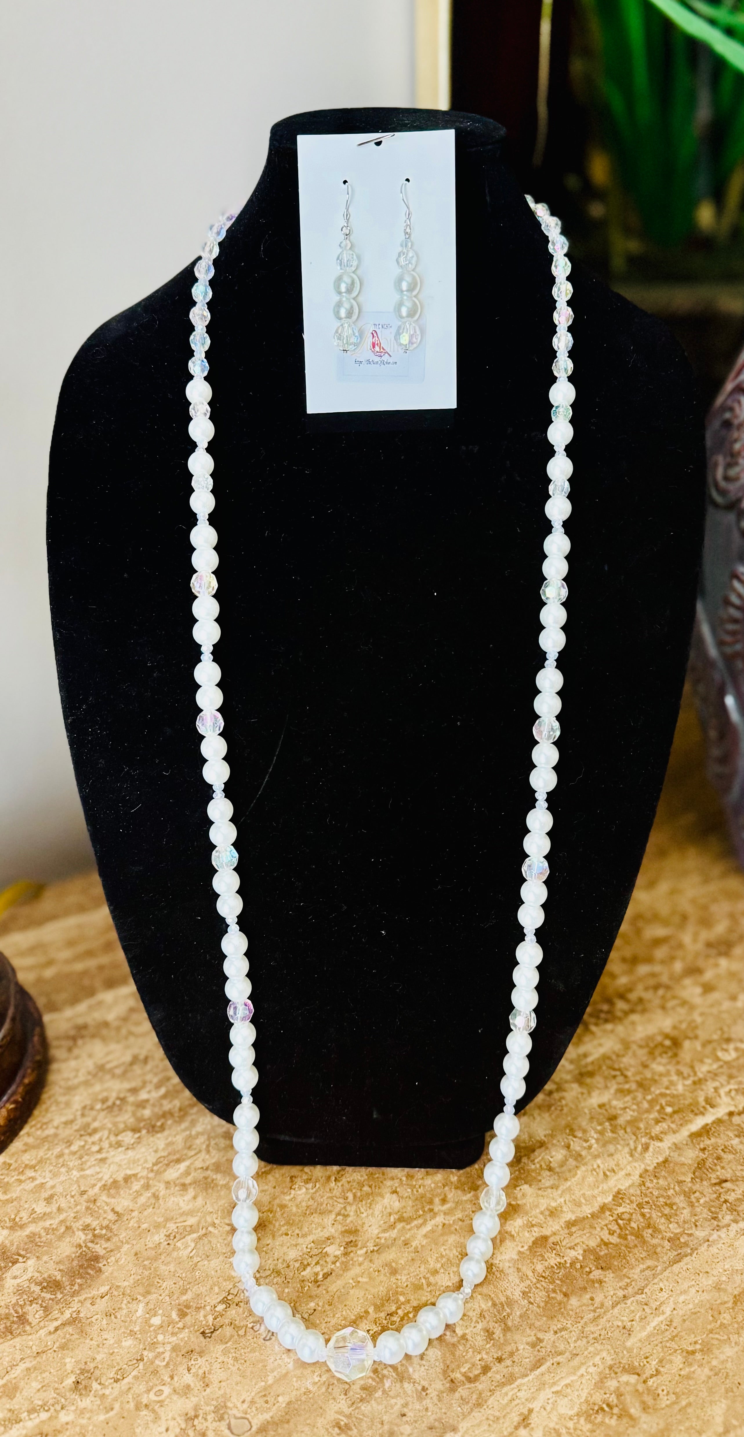 “Swan” Long Necklace & Earrings Set