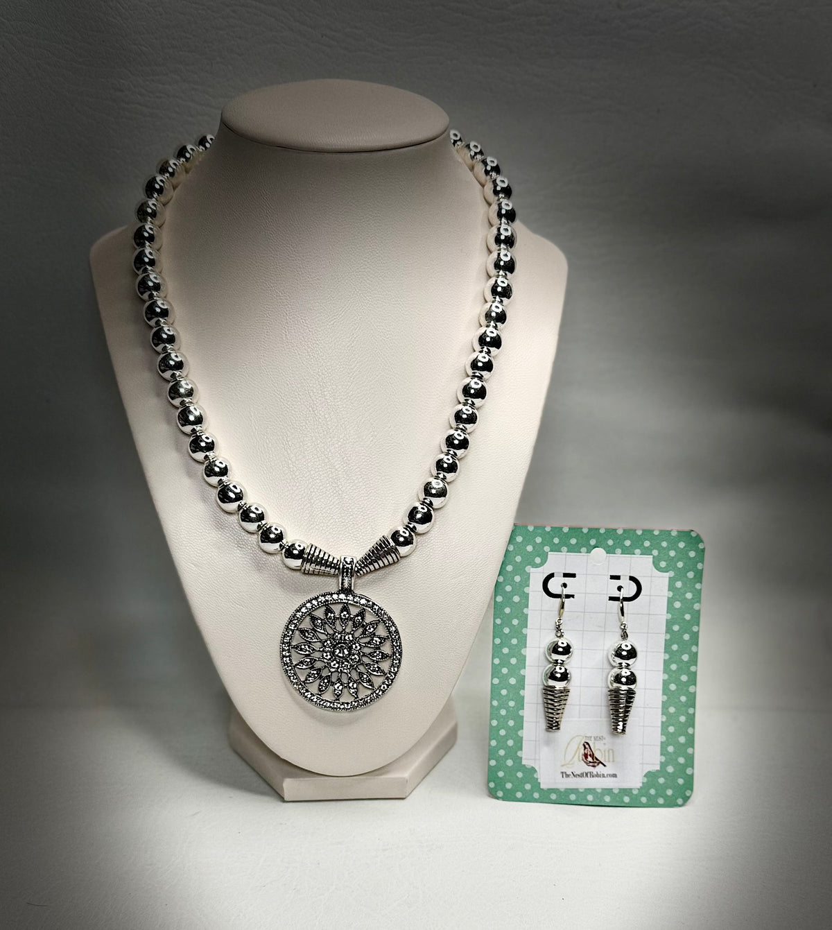 “Silver Radiance”
Necklace and Earring Set