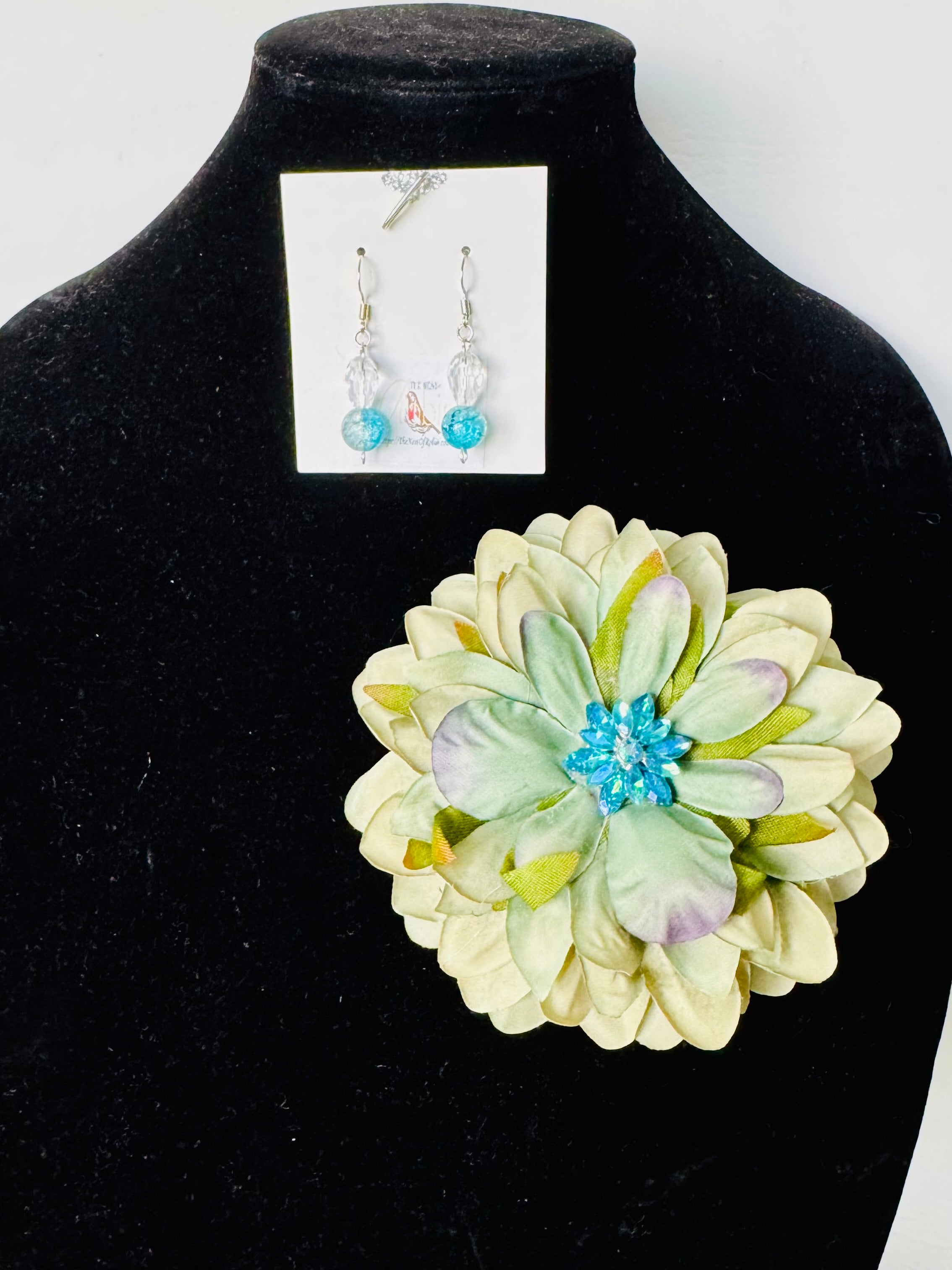 “Ocean Bloom Elegance Set”
