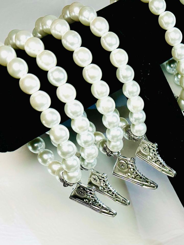 "Chucks" Pearl Bracelet