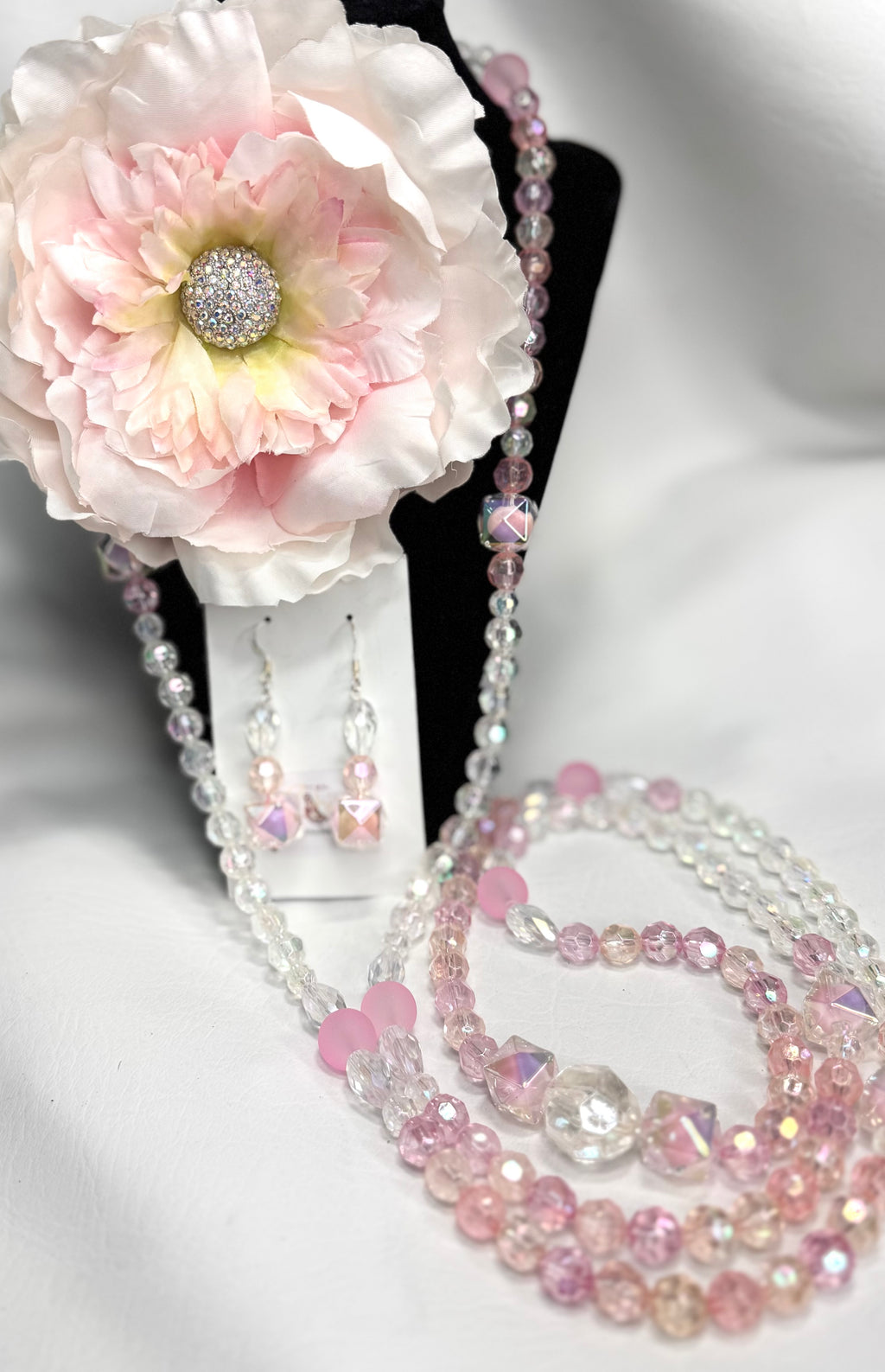“Blush Radiance Ensemble” - Floral Brooch, Long Necklace & Earrings￼
