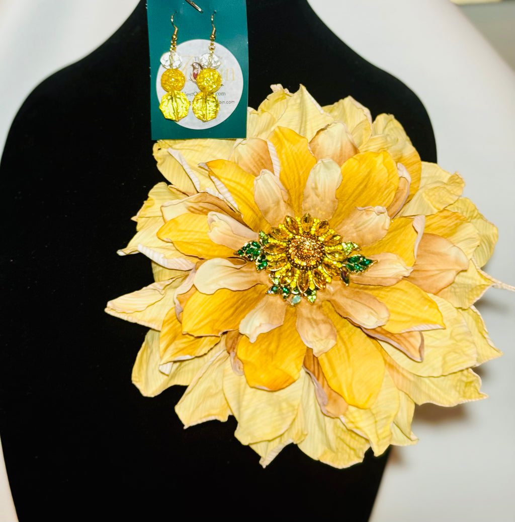 “Oh Sunflower” Floral Brooch & Earrings Set