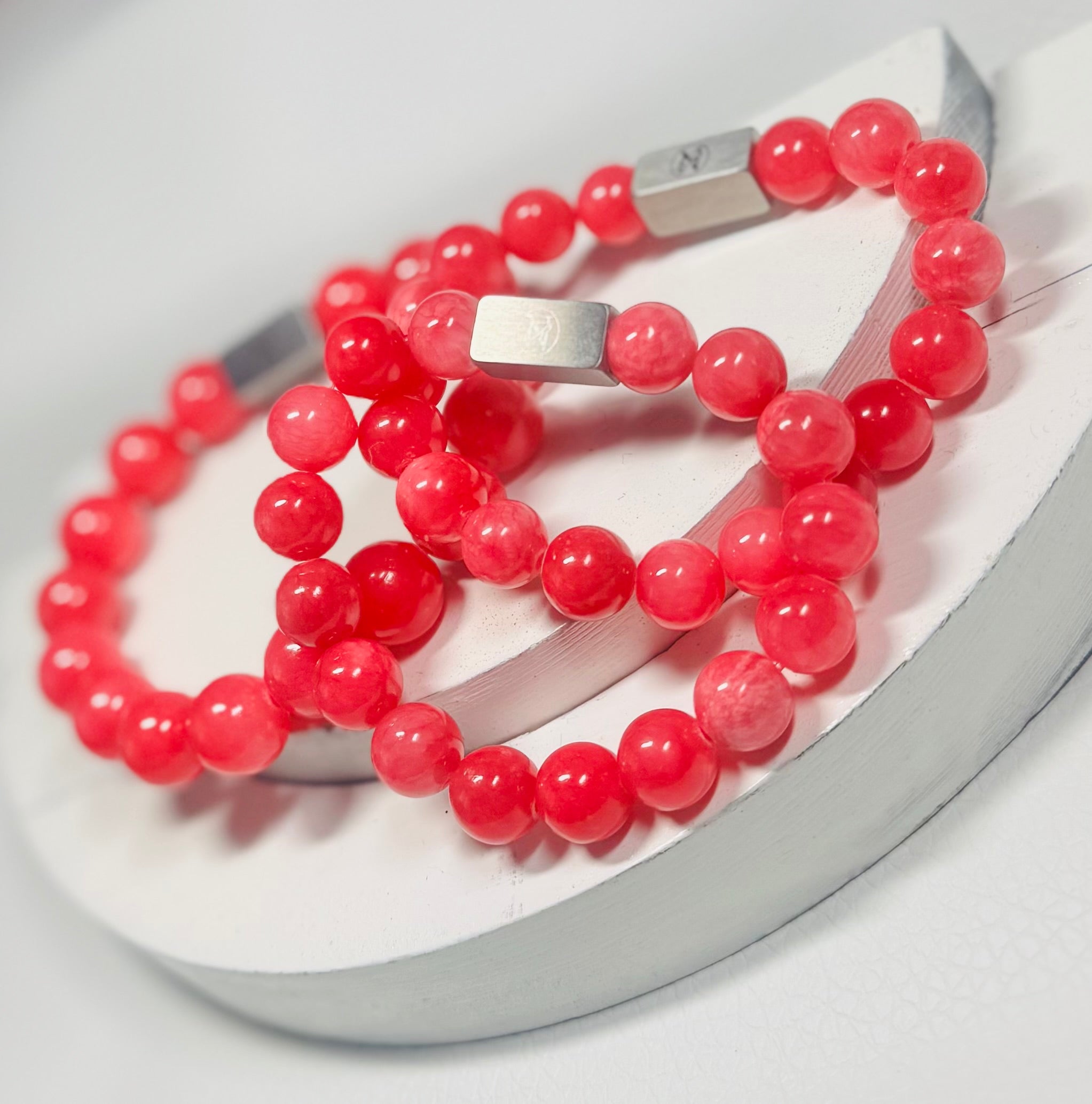 Blush Radiance™
Genuine Rhodochrosite Bracelet