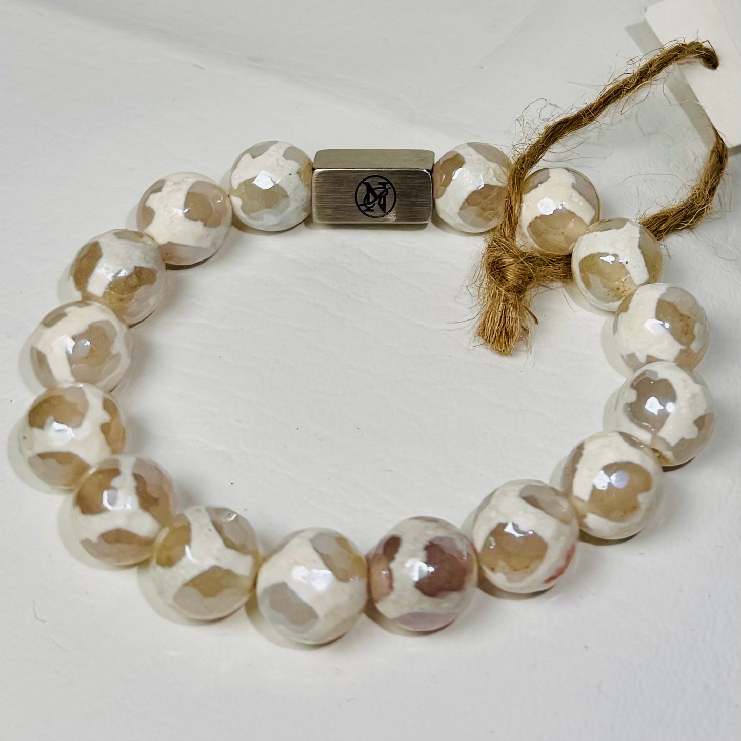 “Mountain Snow” Semi-Precious Stone Bracelet