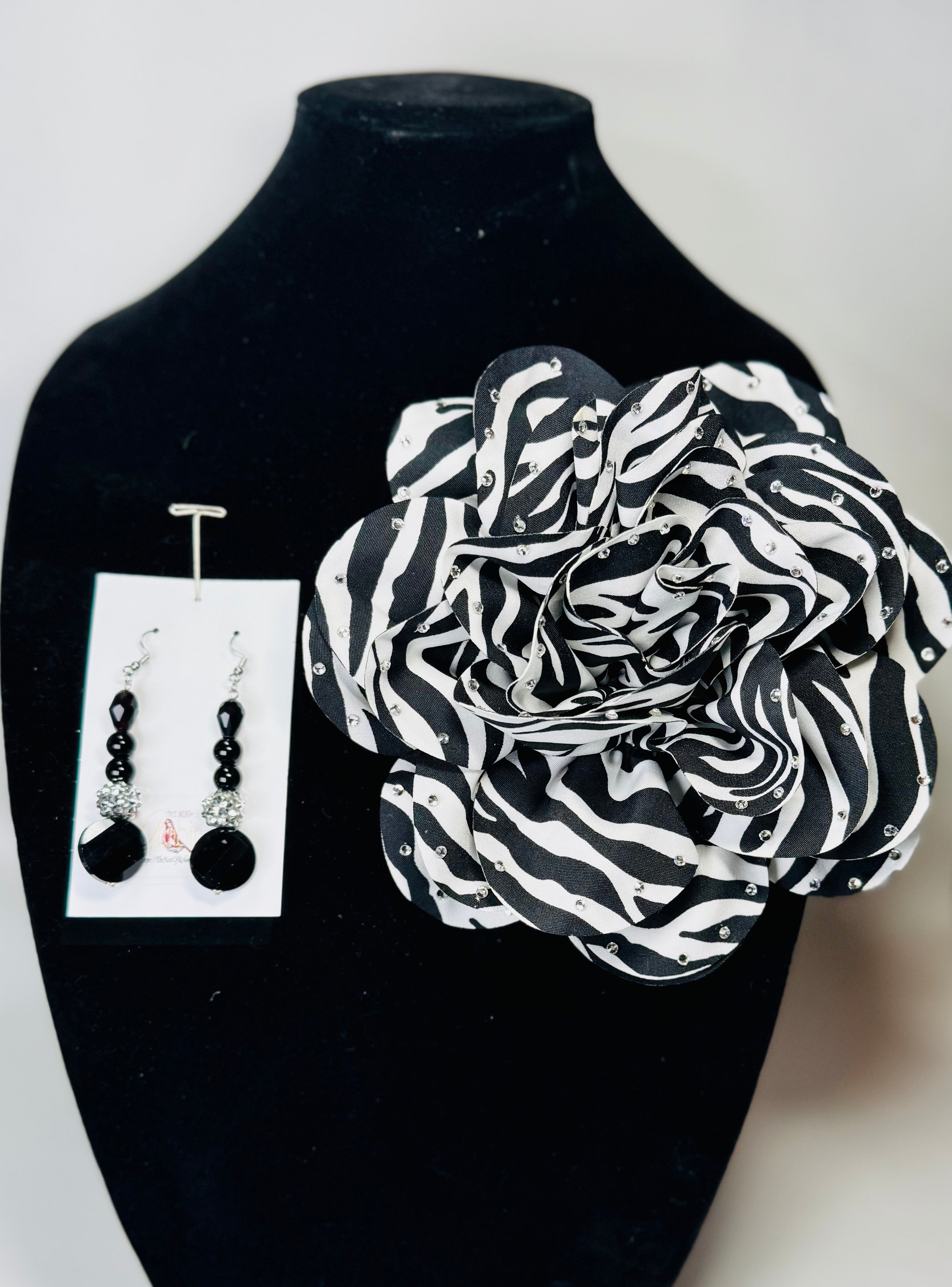 “The Zebra” Floral Brooch & Earrings Set