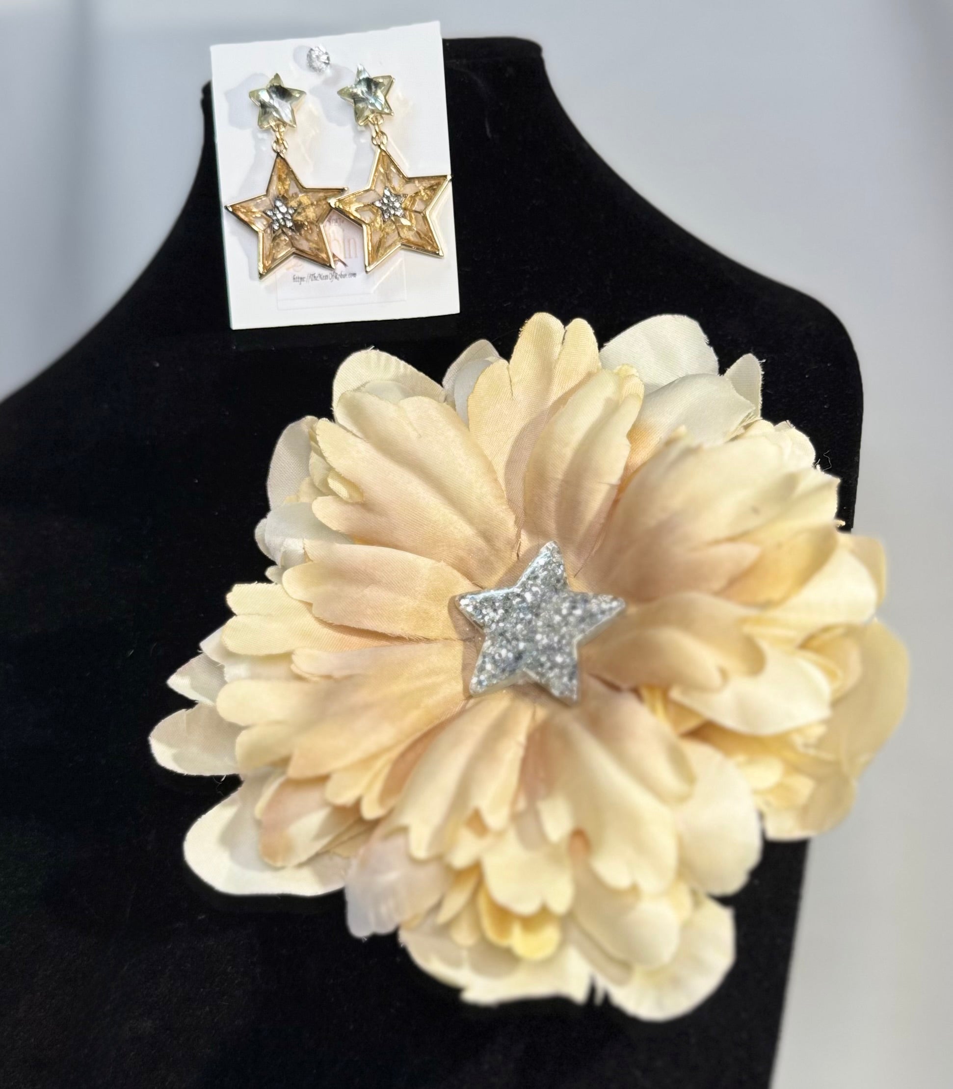 “Star” Floral Brooch & Earrings Set