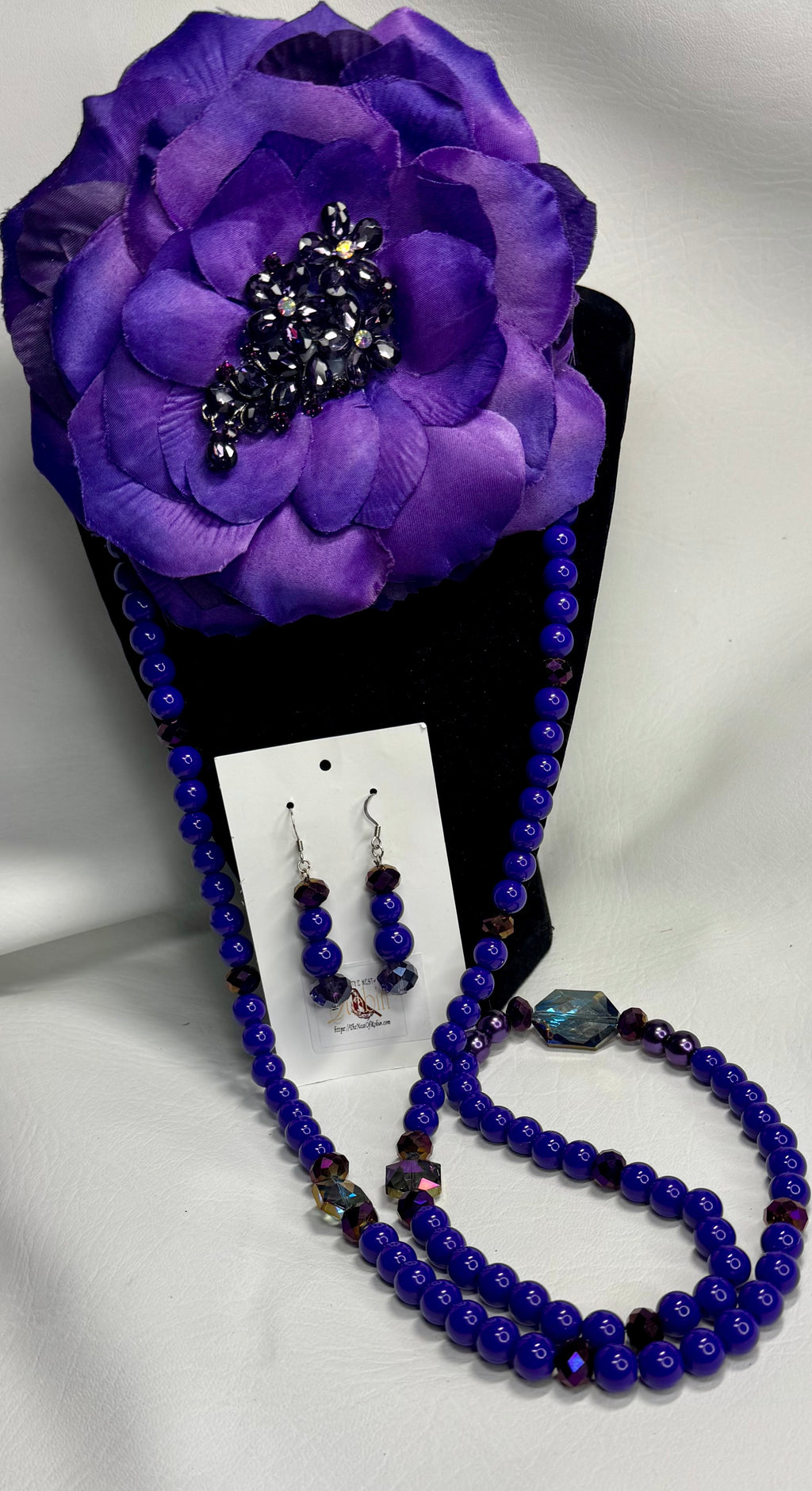 Royal Radiance Necklace, Earrings, and Floral Brooch Set