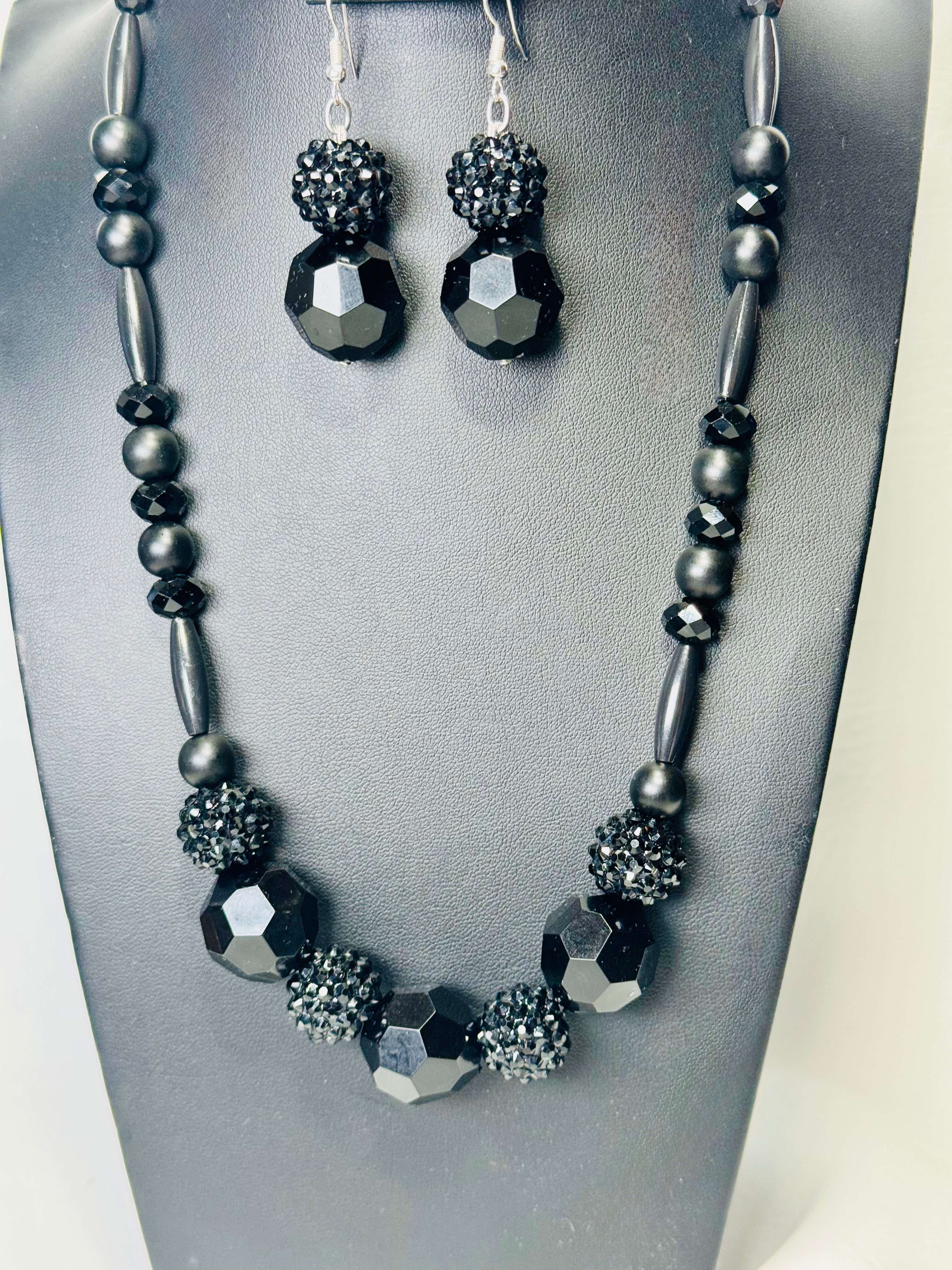 “Midnight Elegance” Necklace & Earrings Set
