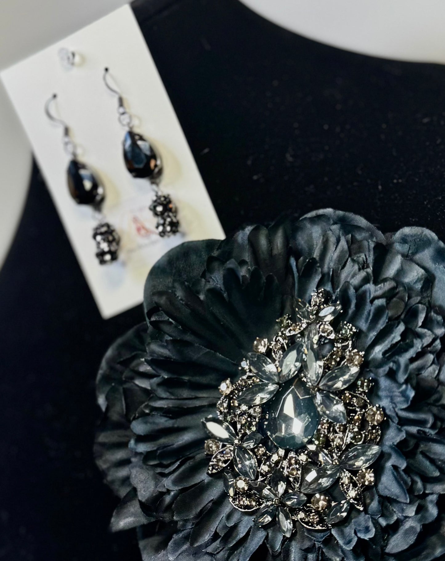 “Midnight Joy” Floral Brooch & Earrings Set