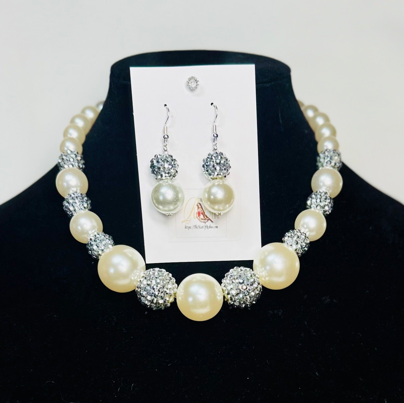 “Poppy” Necklace & Earrings Set