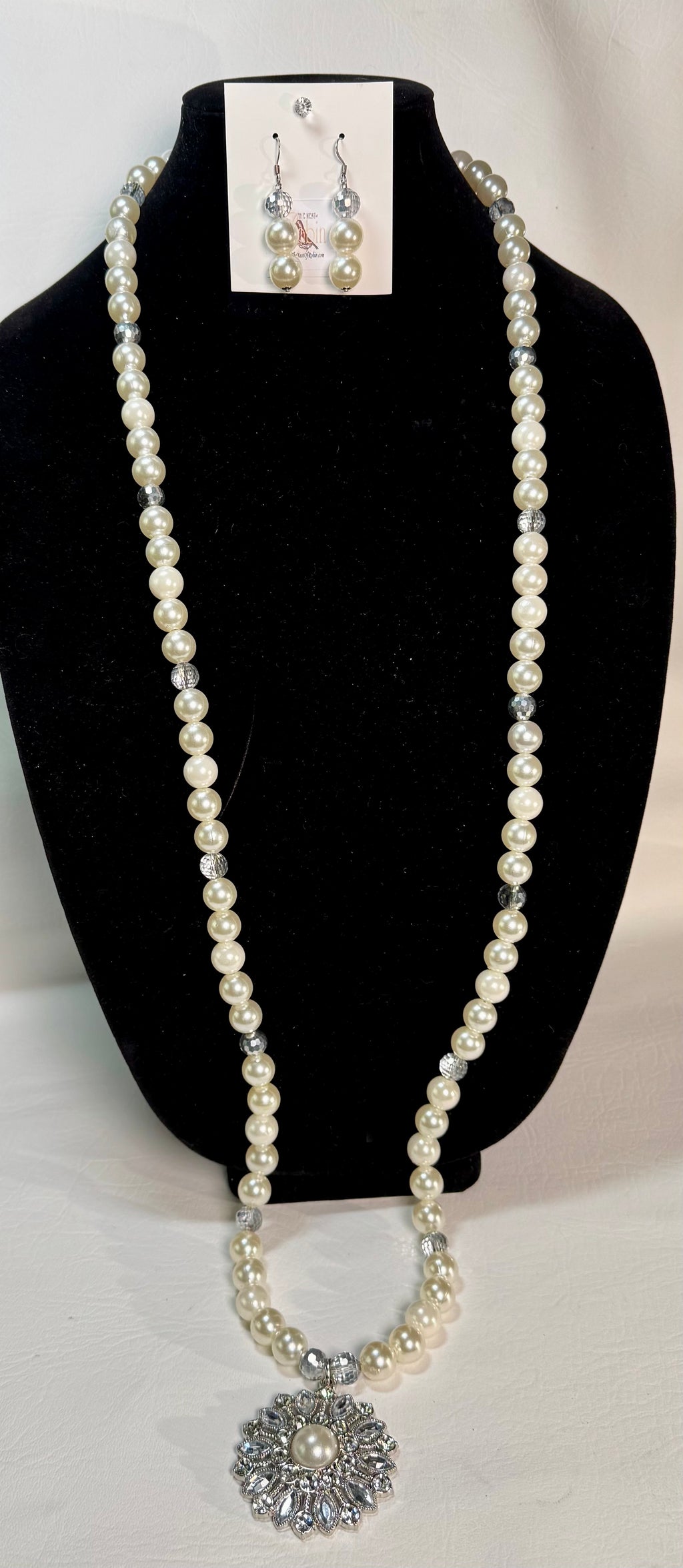 “Crystal Petunia” Long Necklace & Earrings Set