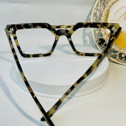 “Snapper” Fashion Eyewear