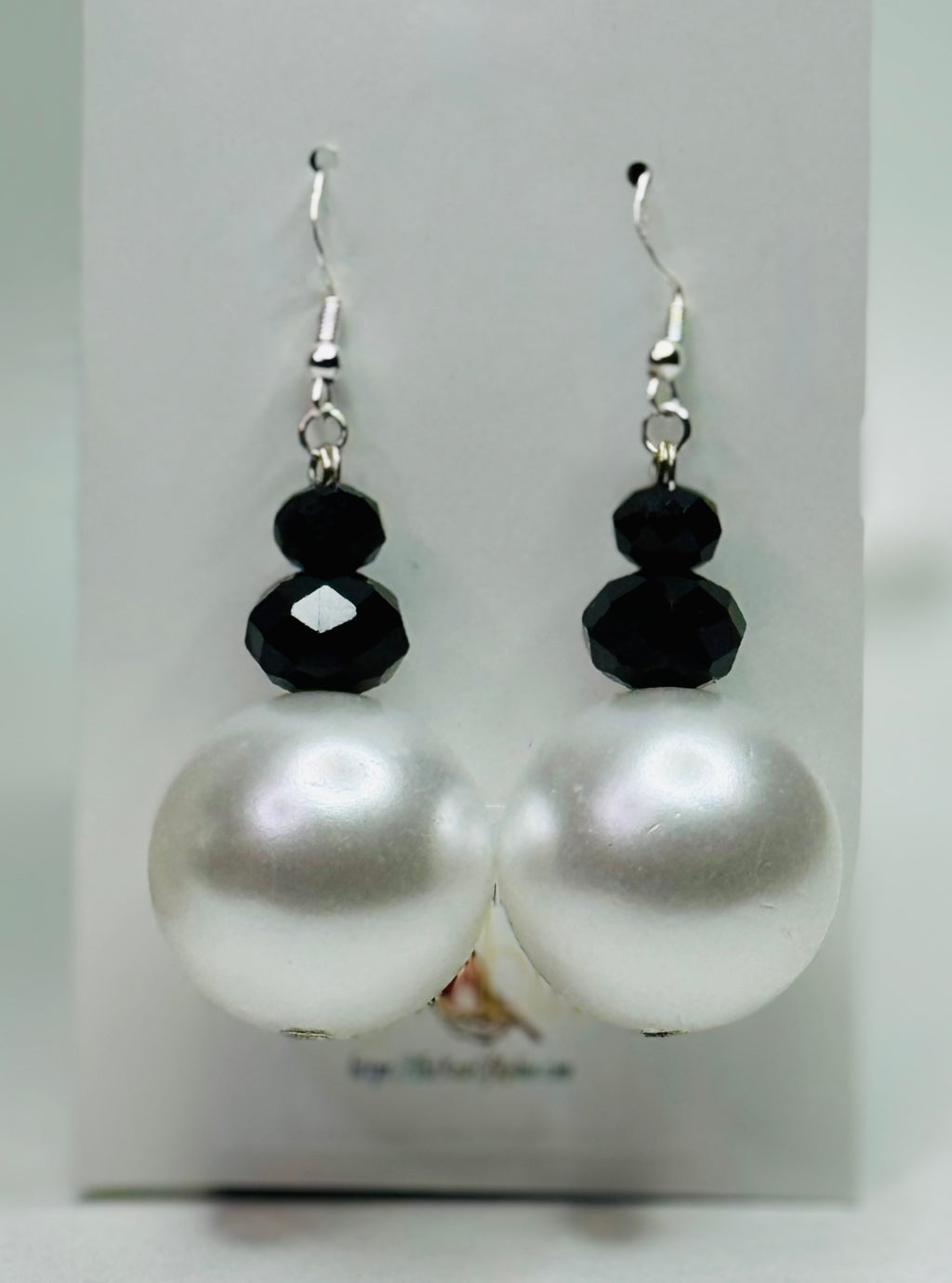 “MIDNIGHT PEARL” Necklace & Earrings Set
