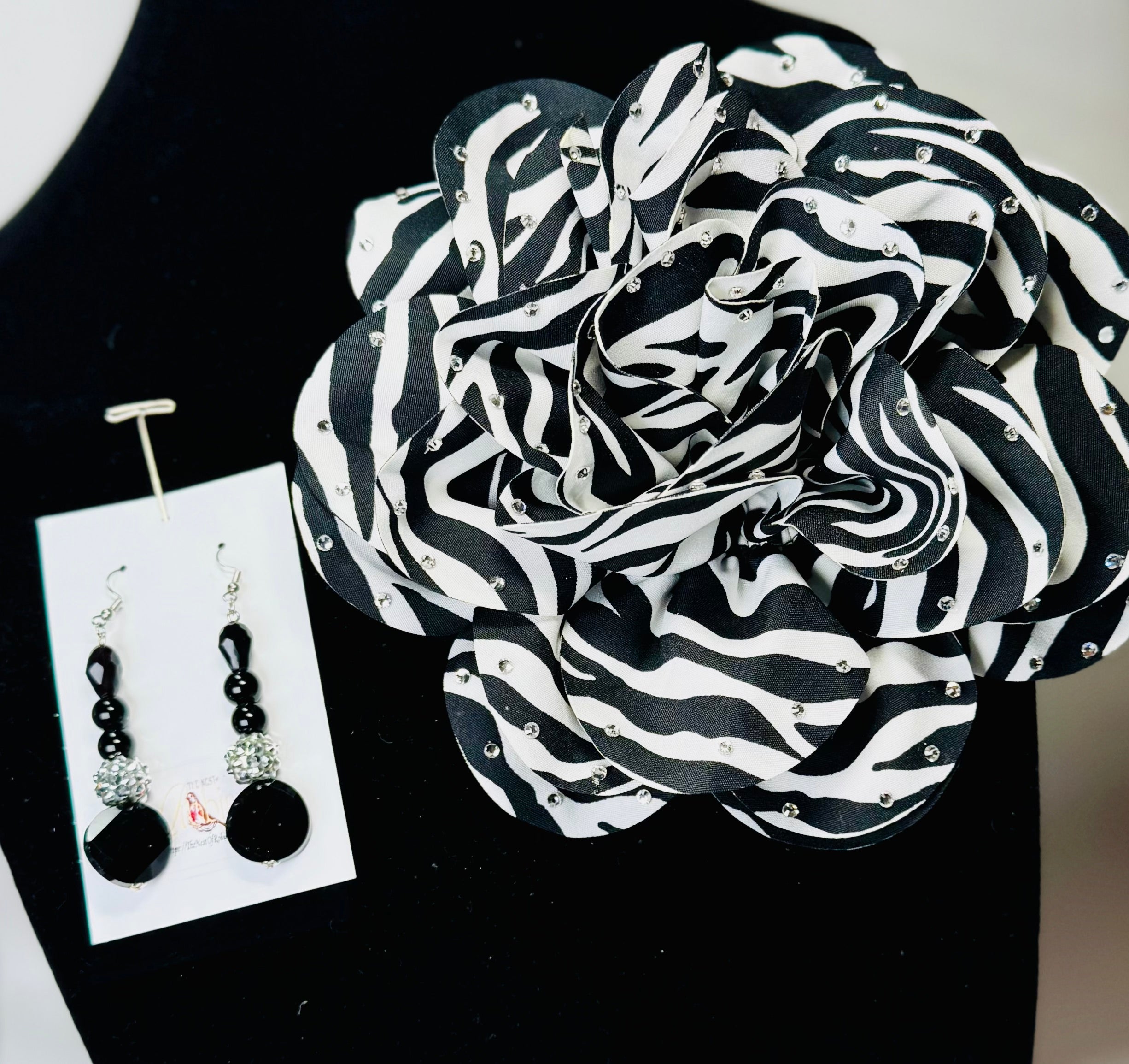 “The Zebra” Floral Brooch & Earrings Set
