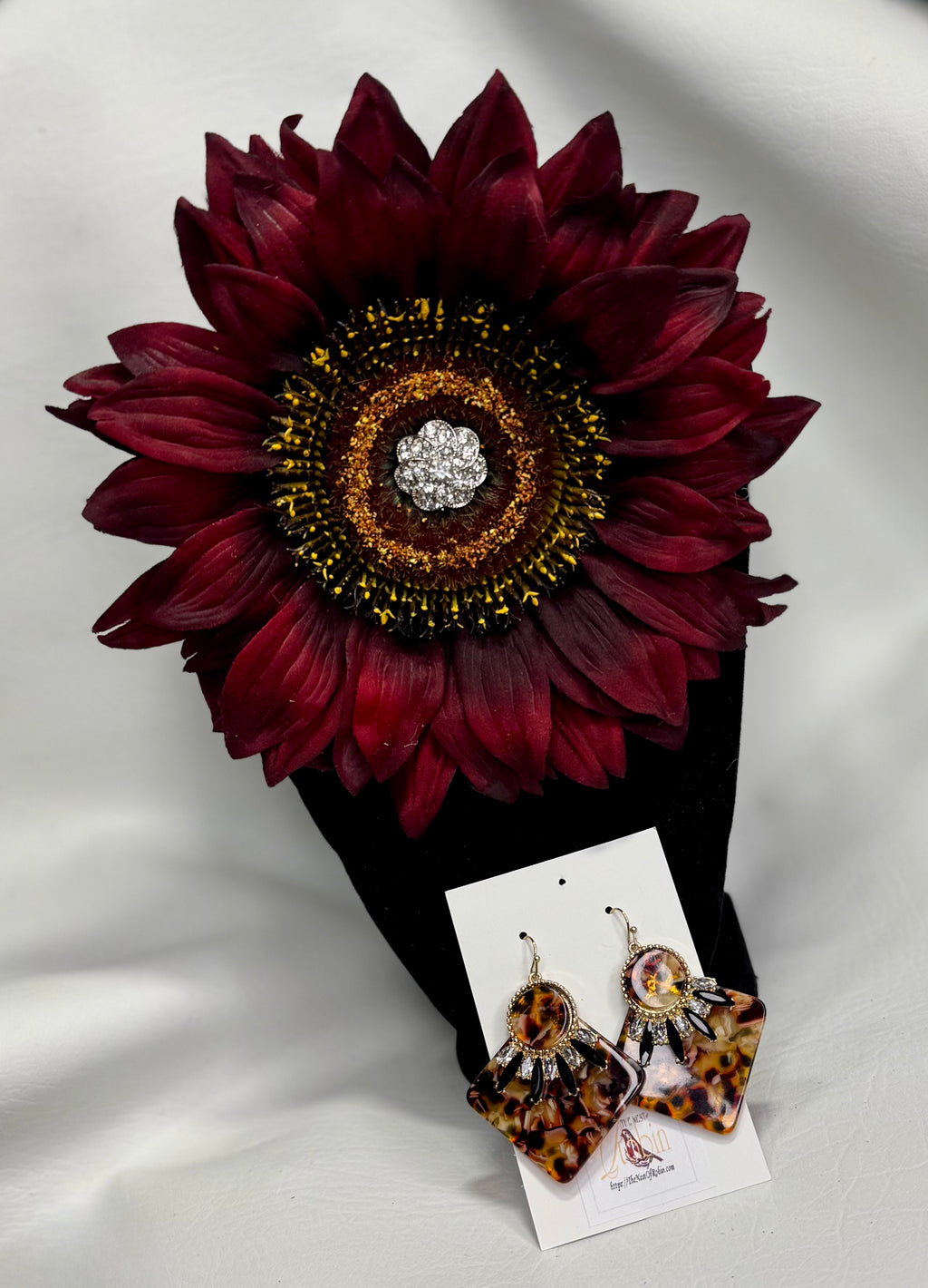 “Crimson Radiance” Floral Brooch & Earrings Set