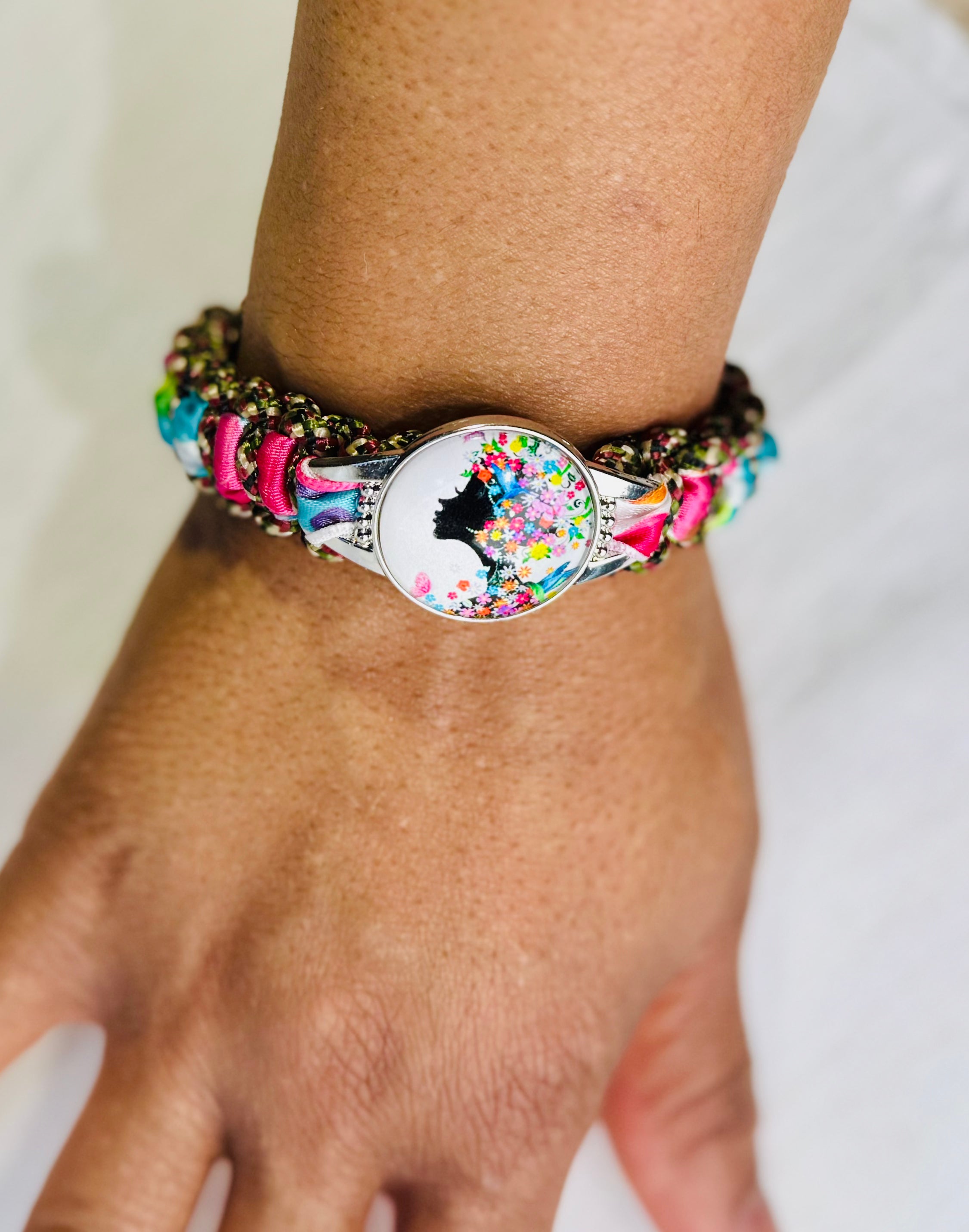 “Floral Queen” Braided Bracelet