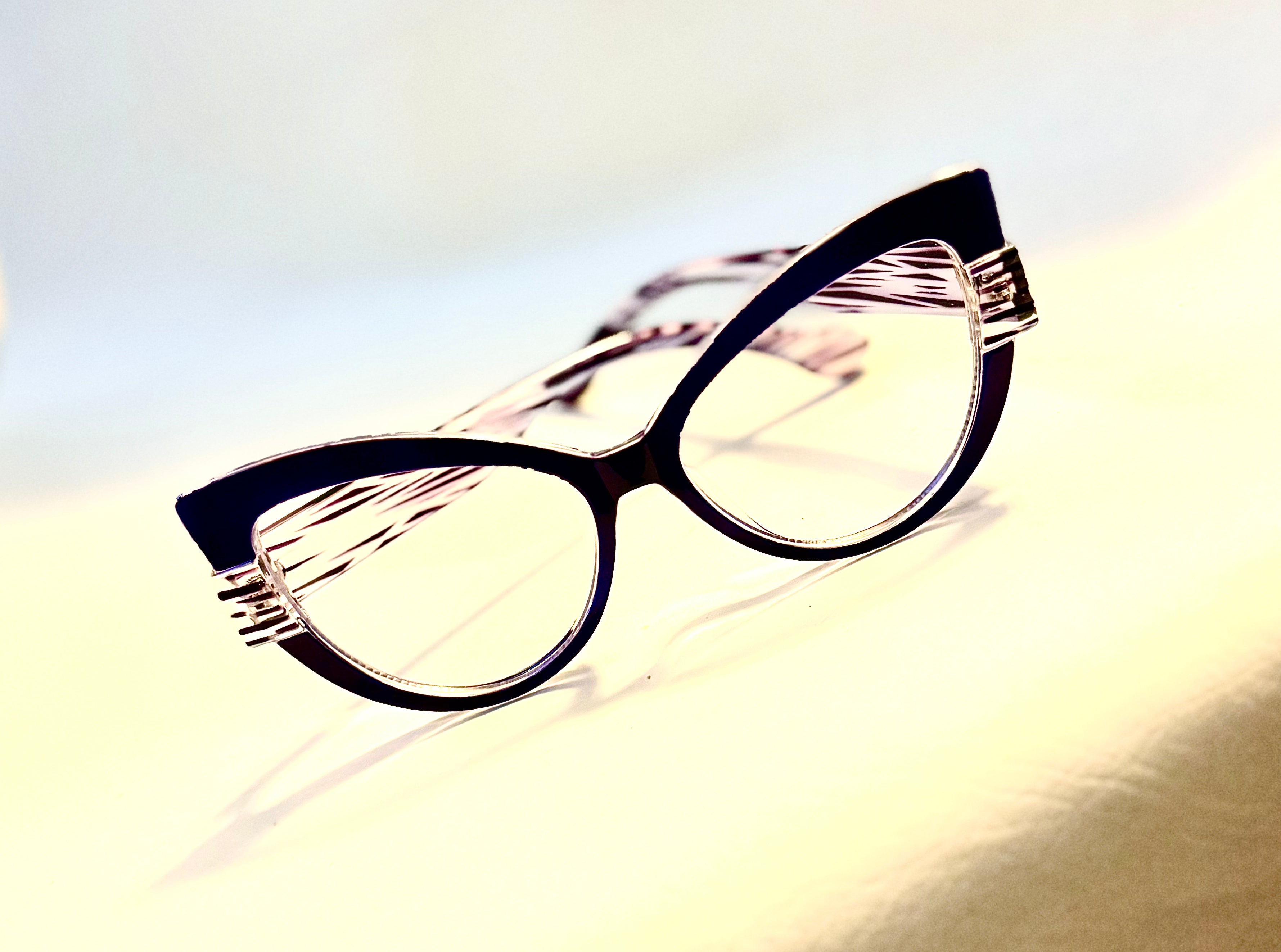 “Clara” Fashion Glasses