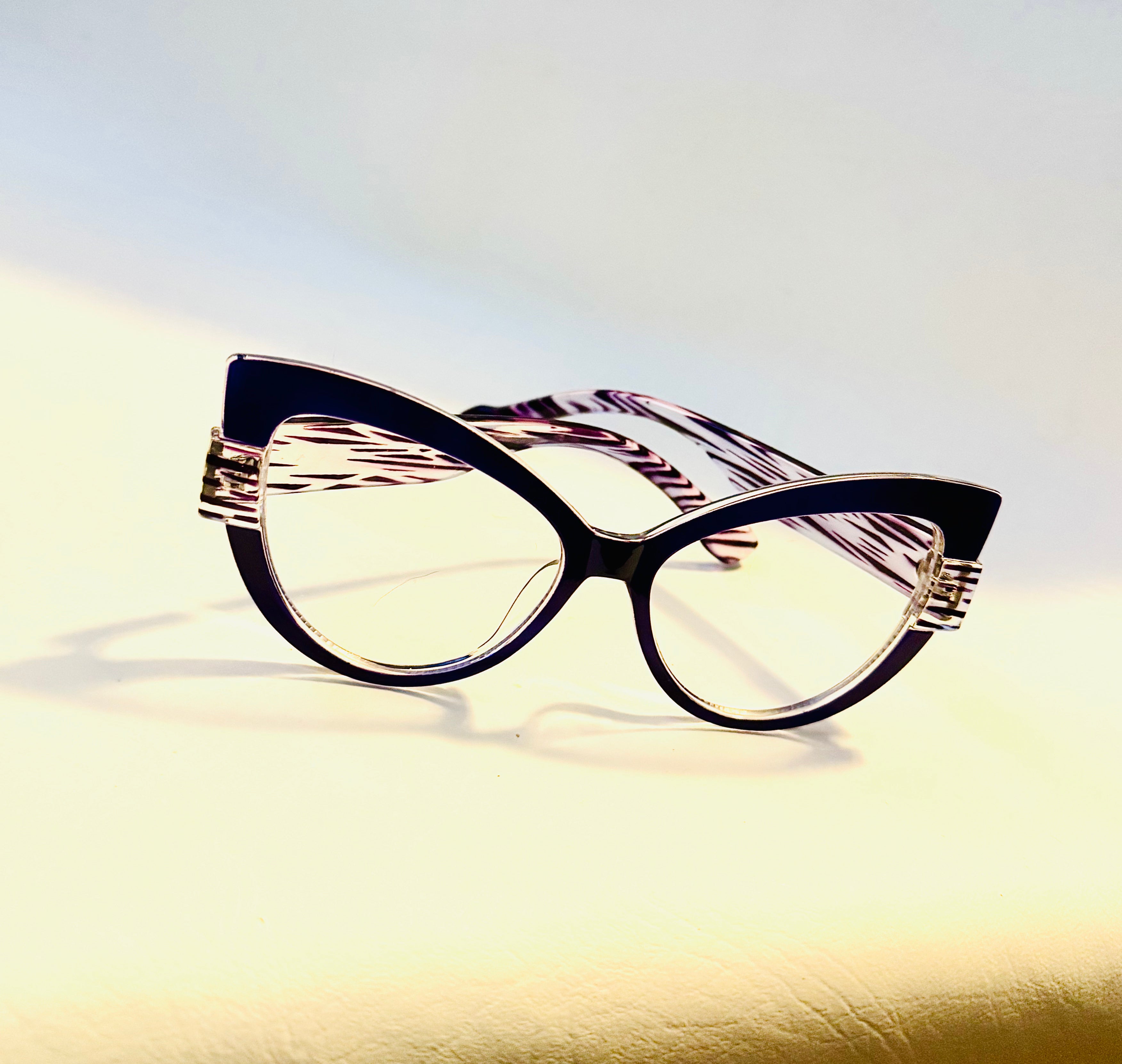 “Clara” Fashion Glasses