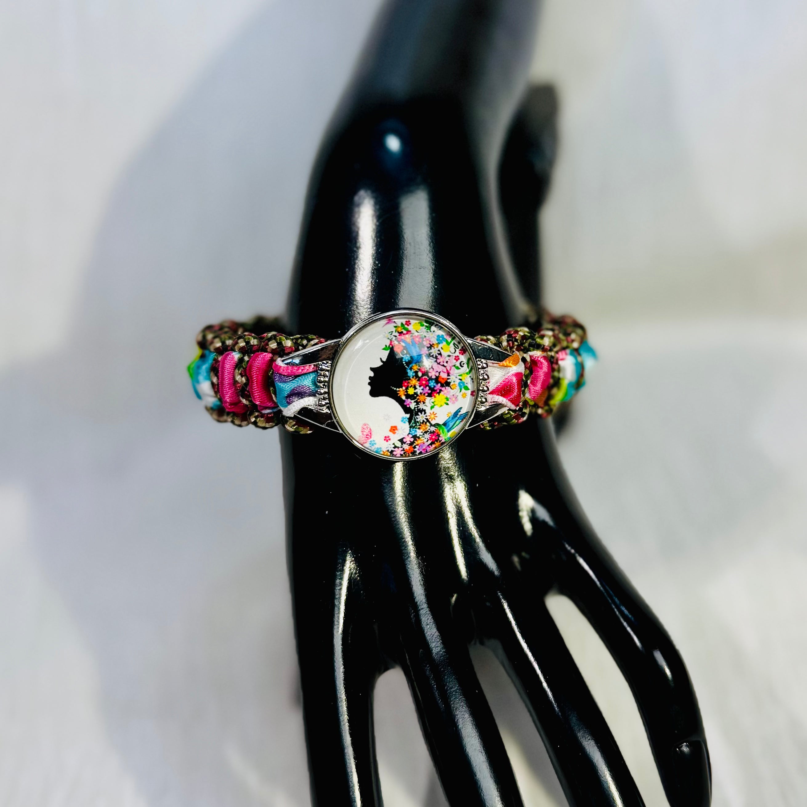 “Floral Queen” Braided Bracelet