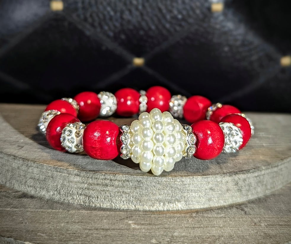 Big Pearlie Red Bracelet