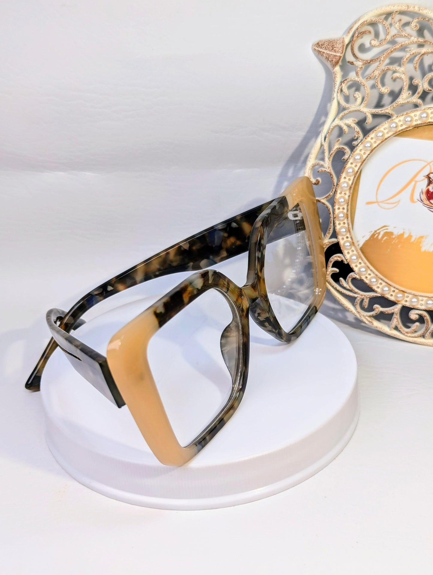 "Miss Olive" Fashion Eyewear